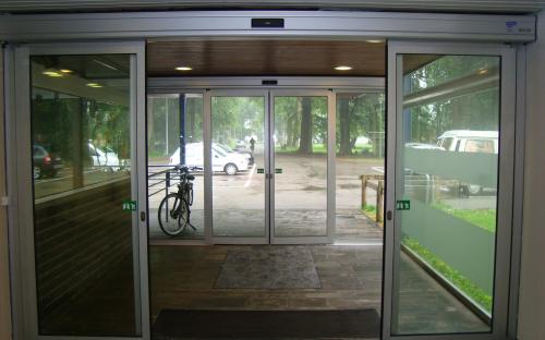 Automatische schuifdeuren afbeelding 1
